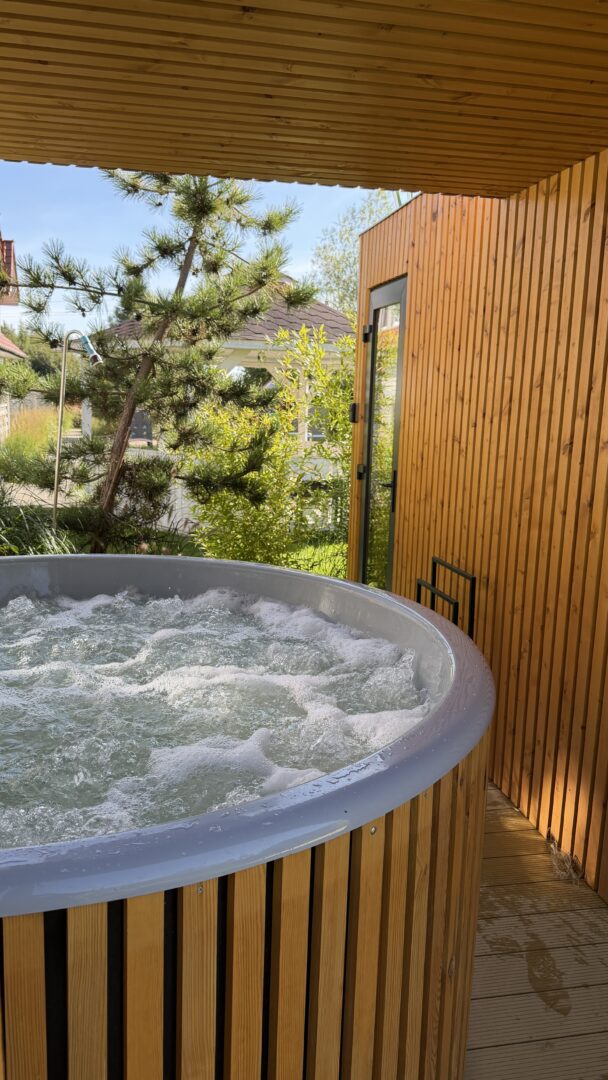 jacuzzi